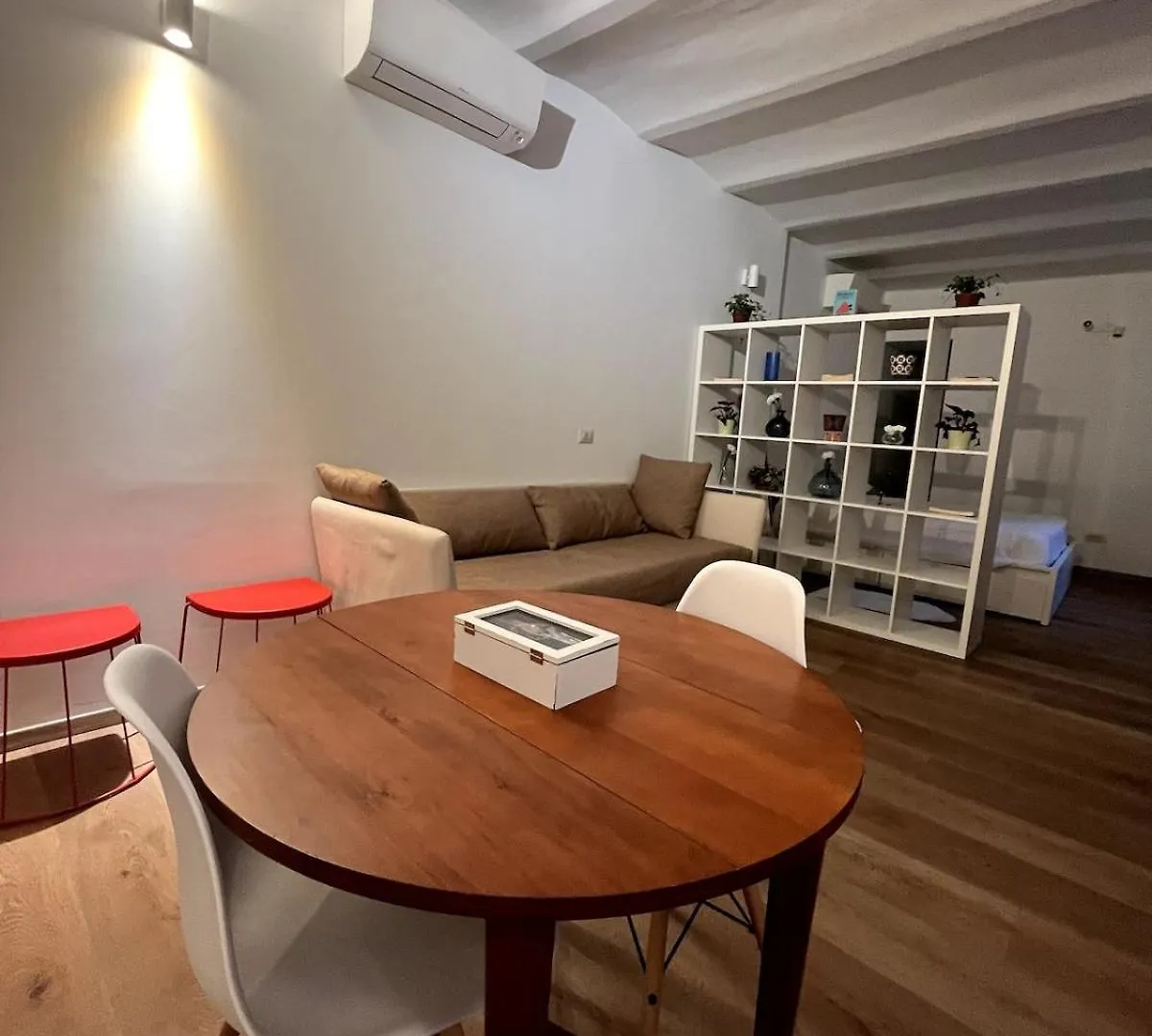 Pola'S House Apartment Milan Italy