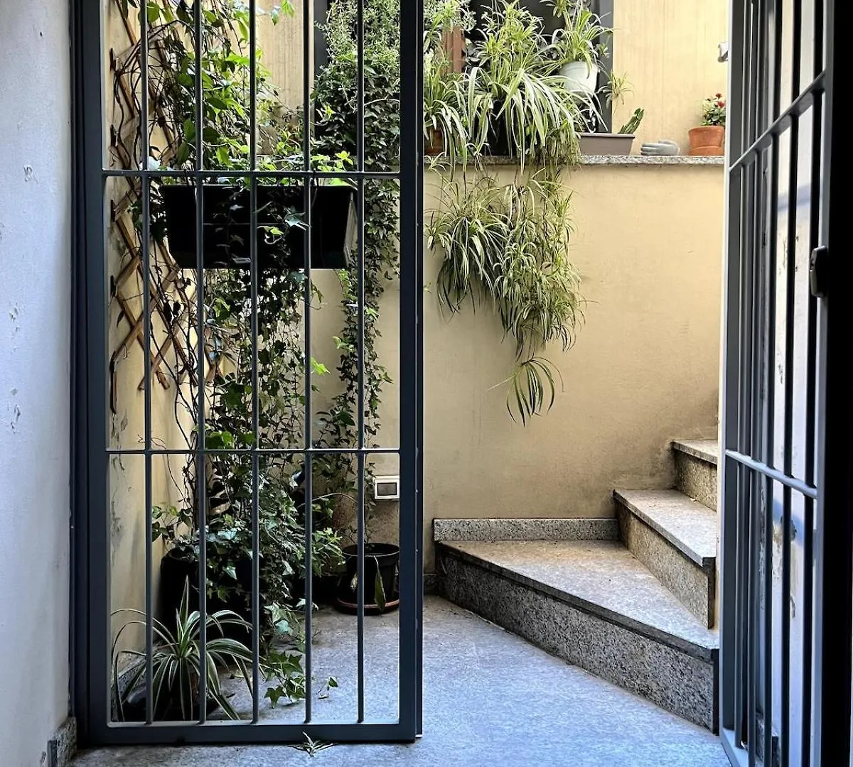 Pola'S House Daire Milano